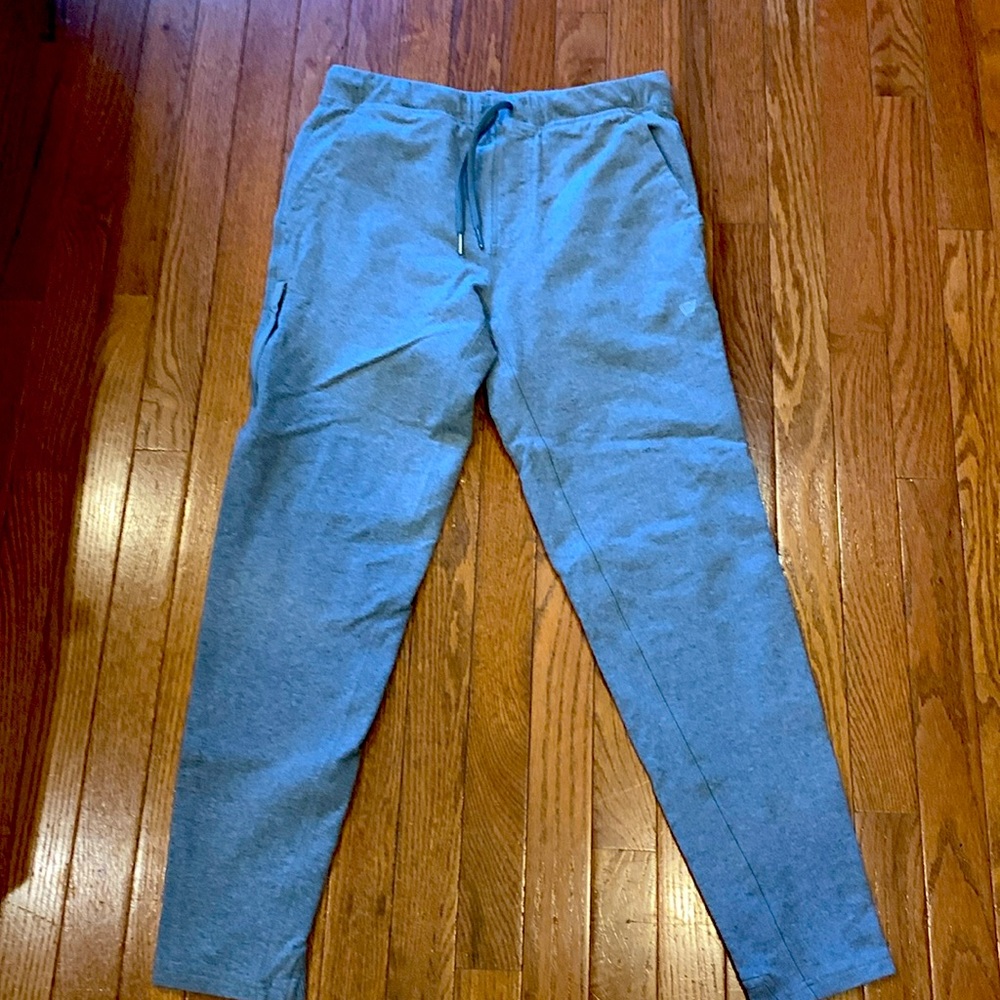 Men’s Mack Weldon grey ace sweat pants small tall